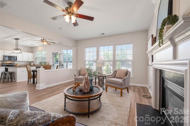 8518 Dennington Grove Lane, Charlotte, NC 28277
