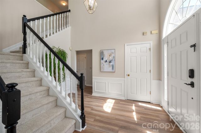 8518 Dennington Grove Lane, Charlotte, NC 28277