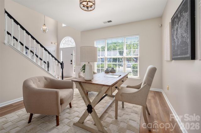8518 Dennington Grove Lane, Charlotte, NC 28277