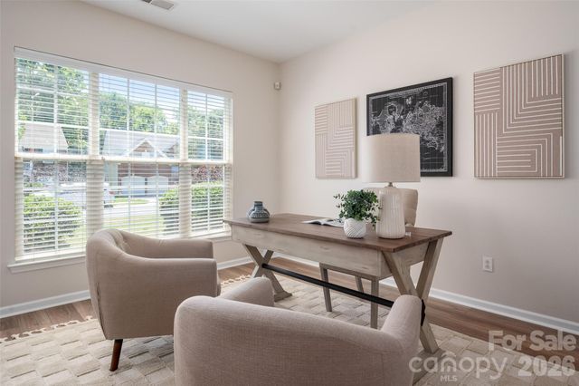 8518 Dennington Grove Lane, Charlotte, NC 28277