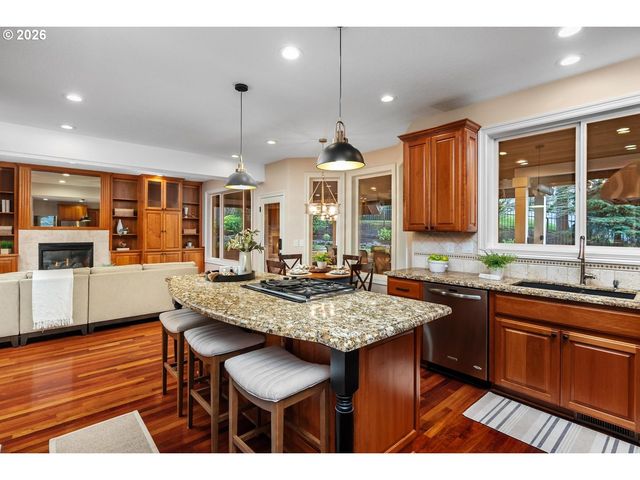 12352 Nw HIBBARD Dr, Portland, OR 97229