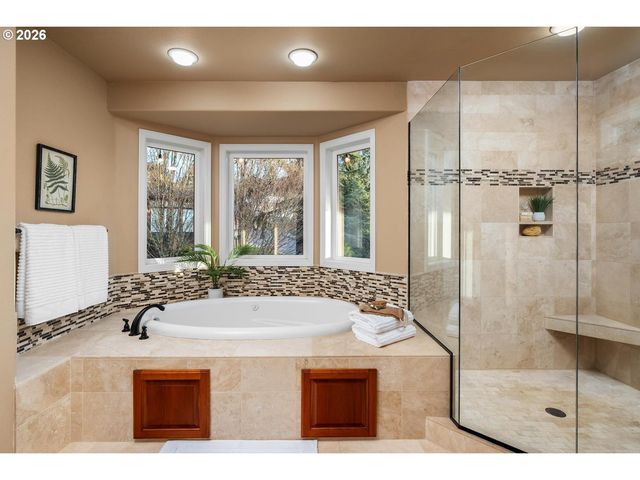 12352 Nw HIBBARD Dr, Portland, OR 97229