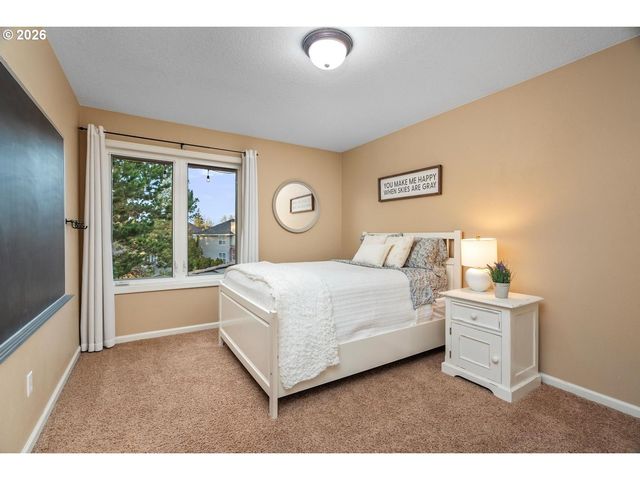 12352 Nw HIBBARD Dr, Portland, OR 97229