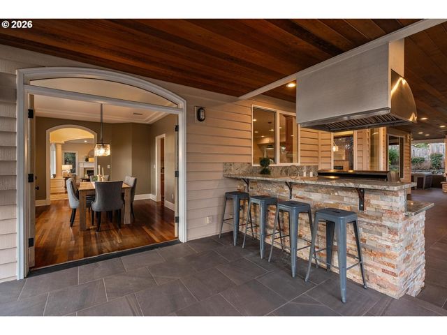 12352 Nw HIBBARD Dr, Portland, OR 97229