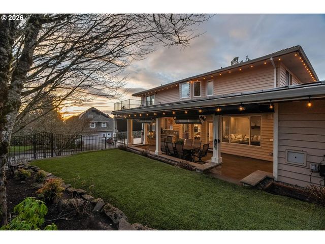 12352 Nw HIBBARD Dr, Portland, OR 97229