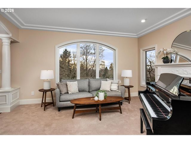 12352 Nw HIBBARD Dr, Portland, OR 97229