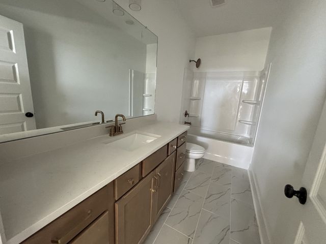 83 Russell Court, Lebanon, TN 37087