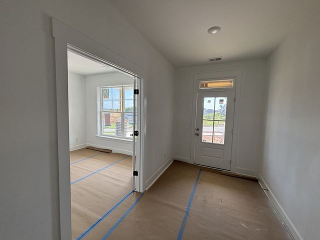 83 Russell Court, Lebanon, TN 37087