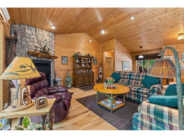 2485 50th Avenue, Osceola, WI 54020
