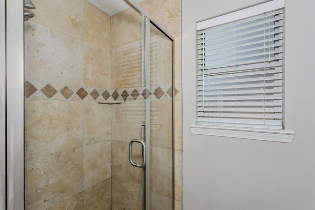 102 2nd Avenue, Shalimar, FL 32579