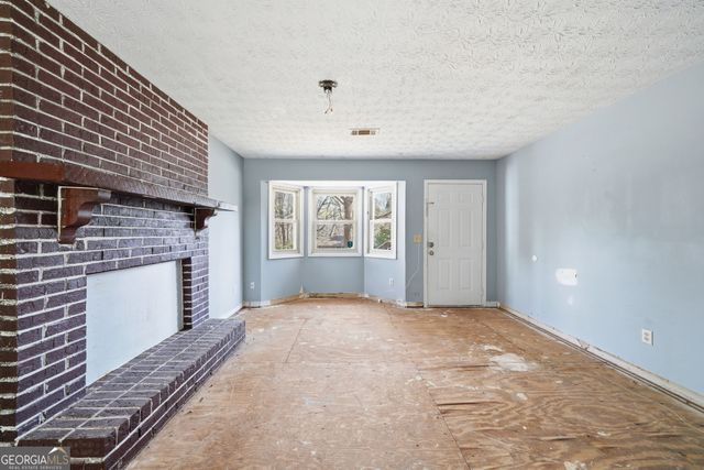 3399 Mansfield Lane, Snellville, GA 30039