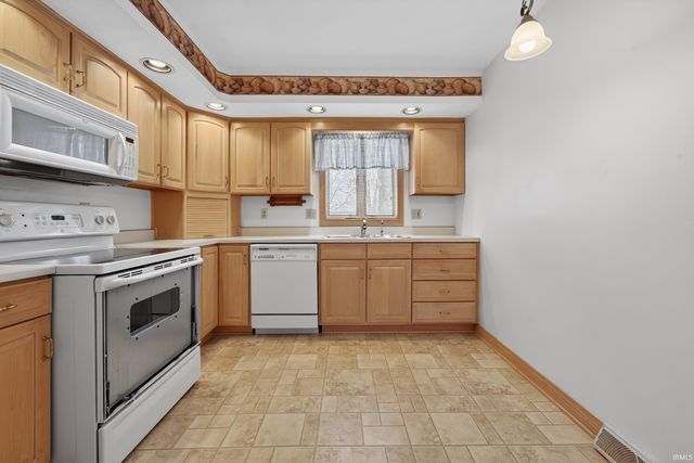 4026 COLTER Drive, Kokomo, IN 46902