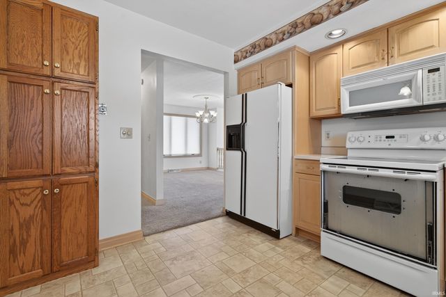 4026 COLTER Drive, Kokomo, IN 46902