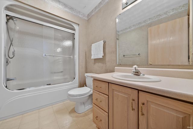 4026 COLTER Drive, Kokomo, IN 46902