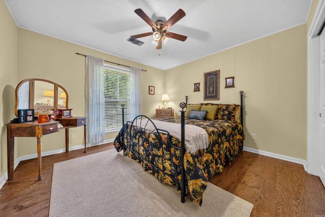 140 Halteria Street, Hot Springs, AR 71913