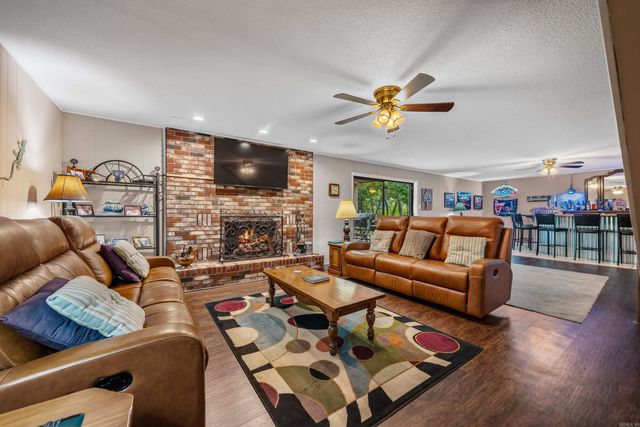 140 Halteria Street, Hot Springs, AR 71913