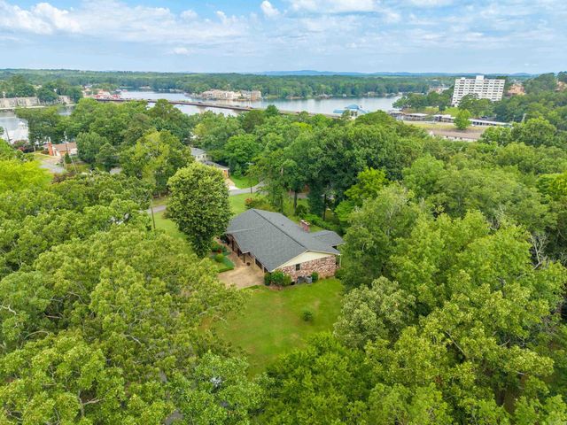 140 Halteria Street, Hot Springs, AR 71913