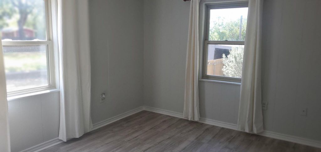 Image 13 of property listing at 713 W Blanchard Street, Eden, TX 76837
