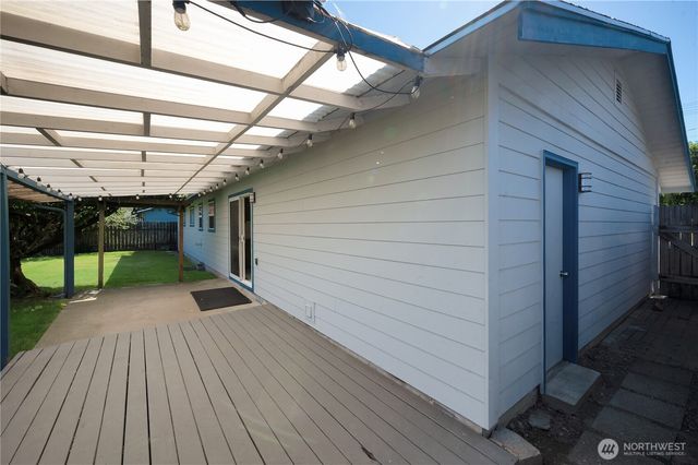 8947 Fruitdale Road, Sedro Woolley, WA 98284