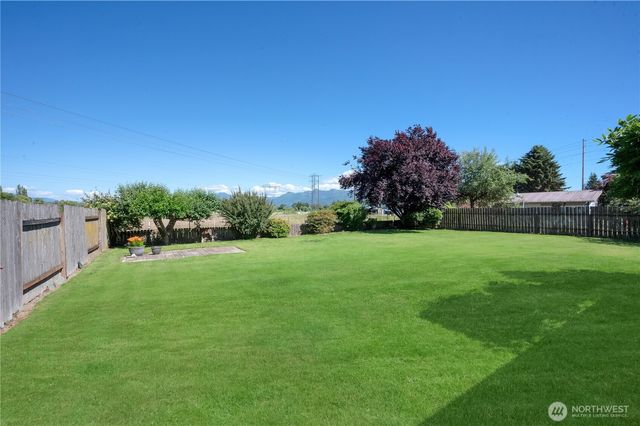 8947 Fruitdale Road, Sedro Woolley, WA 98284