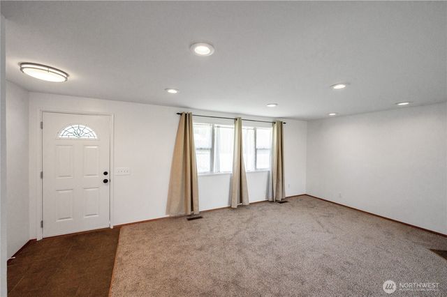 8947 Fruitdale Road, Sedro Woolley, WA 98284