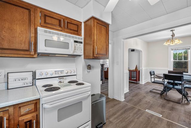 30421 Forest DRIVE, Burlington, WI 53105