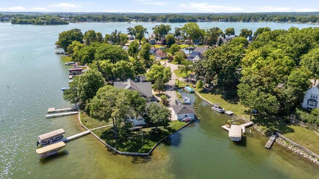 30421 Forest DRIVE, Burlington, WI 53105