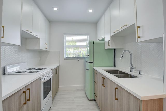 502 N H Street 1-4, Lake Worth Beach, FL 33460