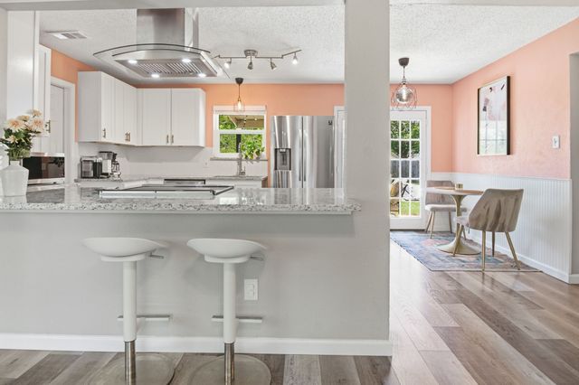 722 Cindy Drive, Cedar Hill, TX 75104