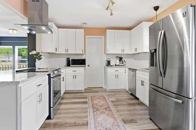 722 Cindy Drive, Cedar Hill, TX 75104