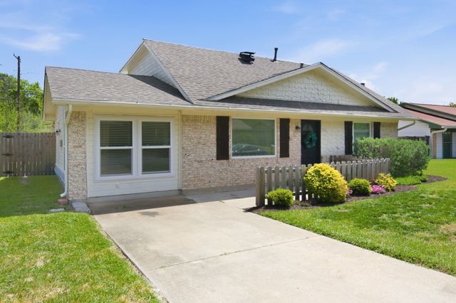 722 Cindy Drive, Cedar Hill, TX 75104