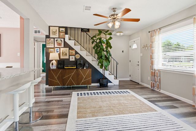 722 Cindy Drive, Cedar Hill, TX 75104