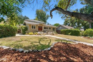 130 S Arroyo Boulevard, Pasadena, CA 91105
