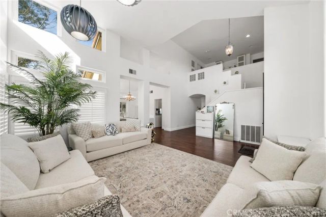 5585 Running Spring, Yorba Linda, CA 92887