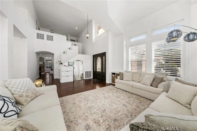 5585 Running Spring, Yorba Linda, CA 92887