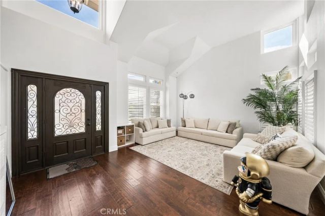 5585 Running Spring, Yorba Linda, CA 92887