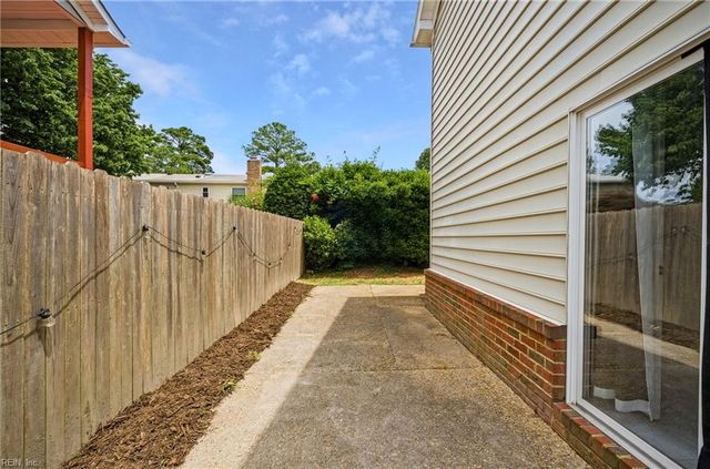 432 Little Neck RD, Virginia Beach, VA 23452