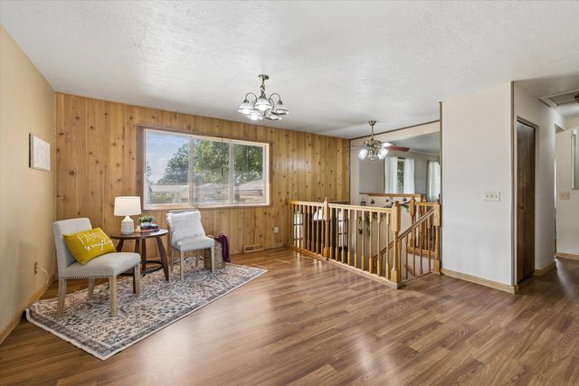 710 3rd Street, Colona, IL 61241
