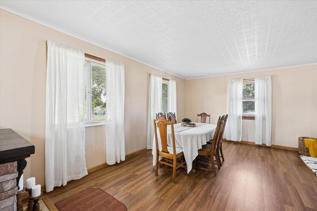 710 3rd Street, Colona, IL 61241