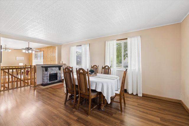 710 3rd Street, Colona, IL 61241