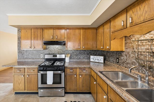 710 3rd Street, Colona, IL 61241