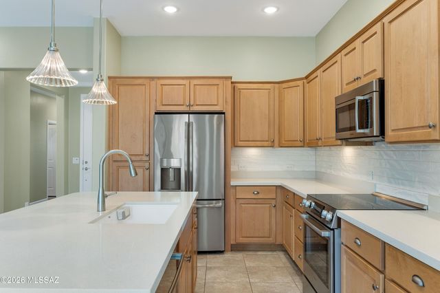 59855 E Juniper Road, Oracle, AZ 85623