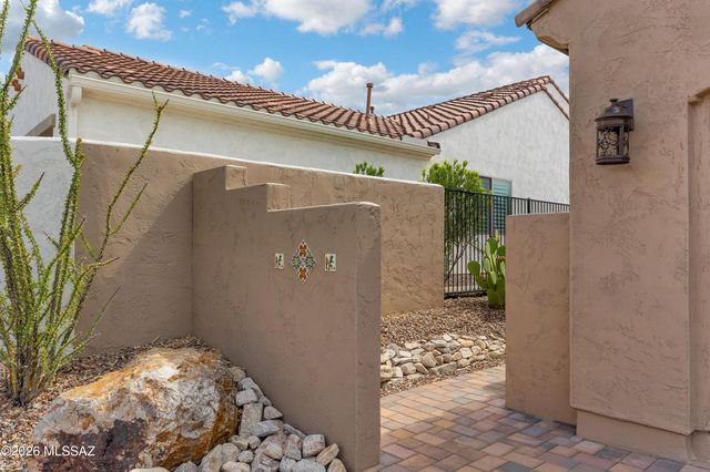 59855 E Juniper Road, Oracle, AZ 85623