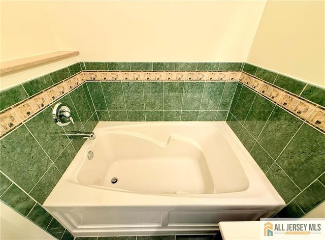 5201 Schindler Drive, South Brunswick, NJ 08852