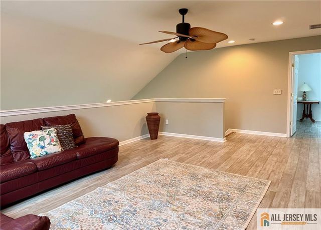 5201 Schindler Drive, South Brunswick, NJ 08852