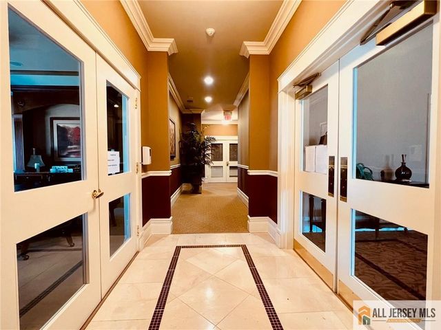 5201 Schindler Drive, South Brunswick, NJ 08852