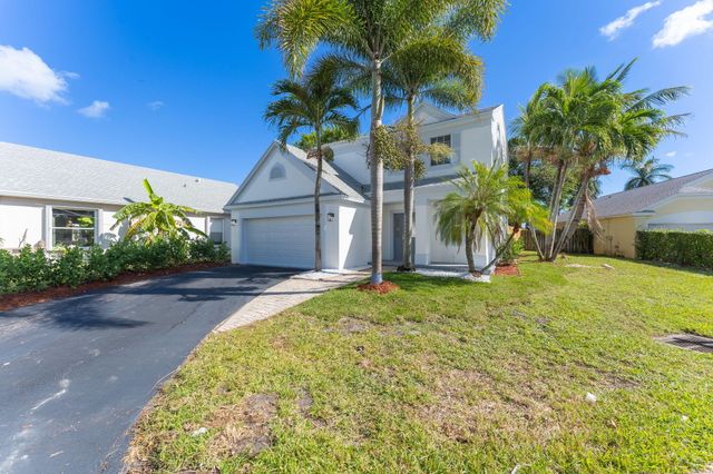 31 Swallow Drive, Boynton Beach, FL 33436