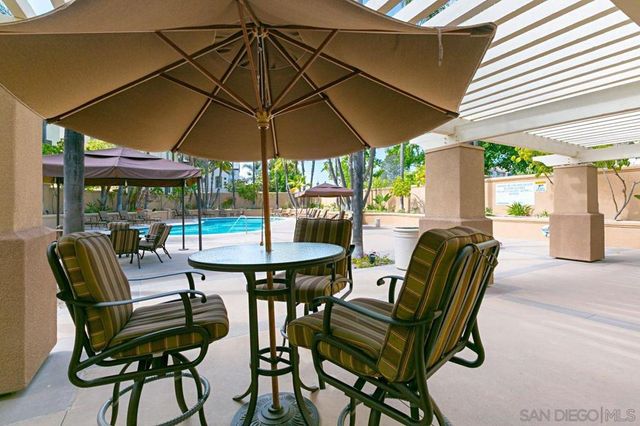 12366 Carmel Country Rd 207, San Diego, CA 92130