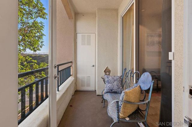 12366 Carmel Country Rd 207, San Diego, CA 92130