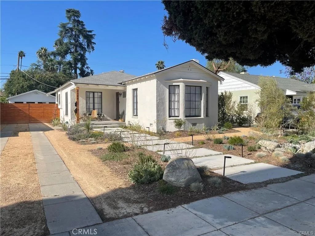 4586 Sunnyside Drive, Riverside, CA 92506